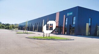 Plus de détails pour Cruzille, Villefontaine - Local d'activités à louer