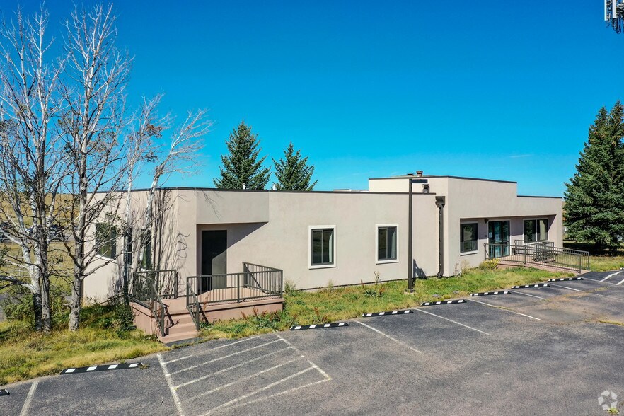 33551 County Road 37, Kiowa, CO à louer - Photo du bâtiment - Image 1 de 52