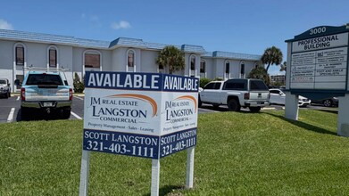 3000 N Atlantic Ave, Cocoa Beach, FL for lease Interior Photo- Image 2 of 10