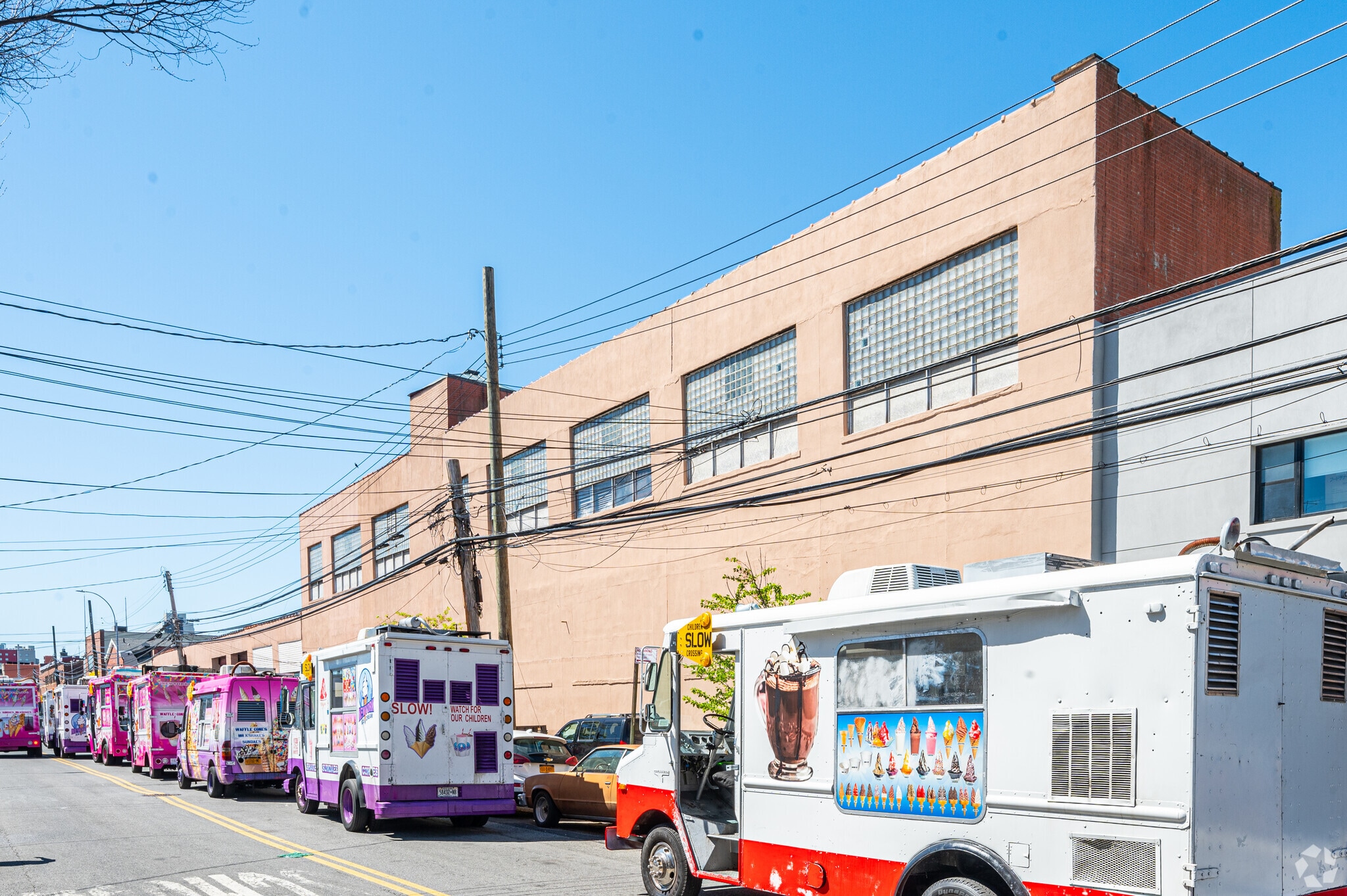 11th St portfolio of 2 properties for sale on LoopNet.ca Primary Photo- Image 1 of 3