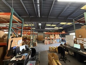 5041 Santa Fe Ave, Vernon, CA à louer Photo intérieure- Image 2 de 10