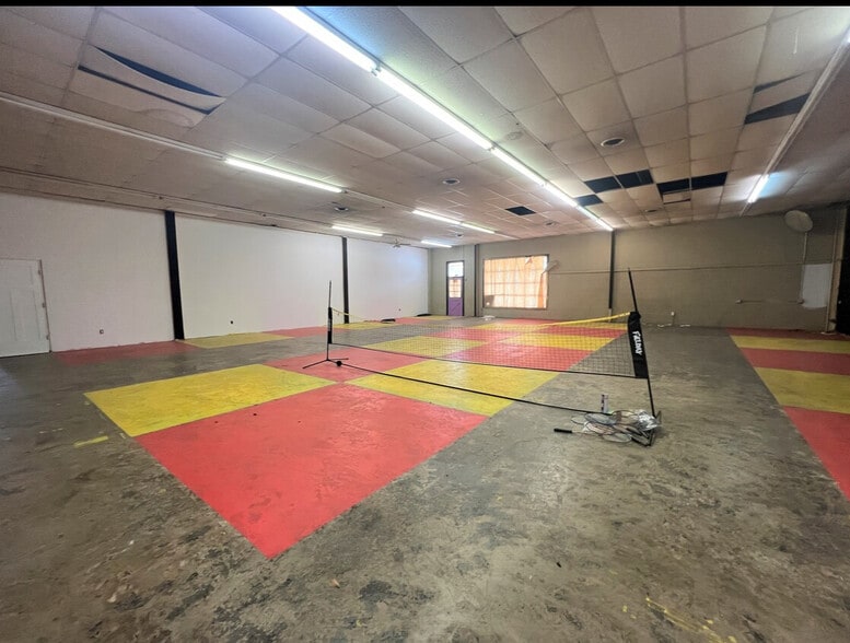 702 Chastain Blvd W, Glencoe, AL for lease - Building Photo - Image 2 of 8