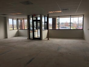 838-840 S 5th Ave, Denton, MD à louer Photo intérieure- Image 1 de 3