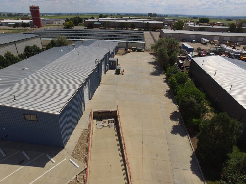 14320 Longs Peak Ct, Longmont, CO à vendre - Photo du bâtiment - Image 2 de 46