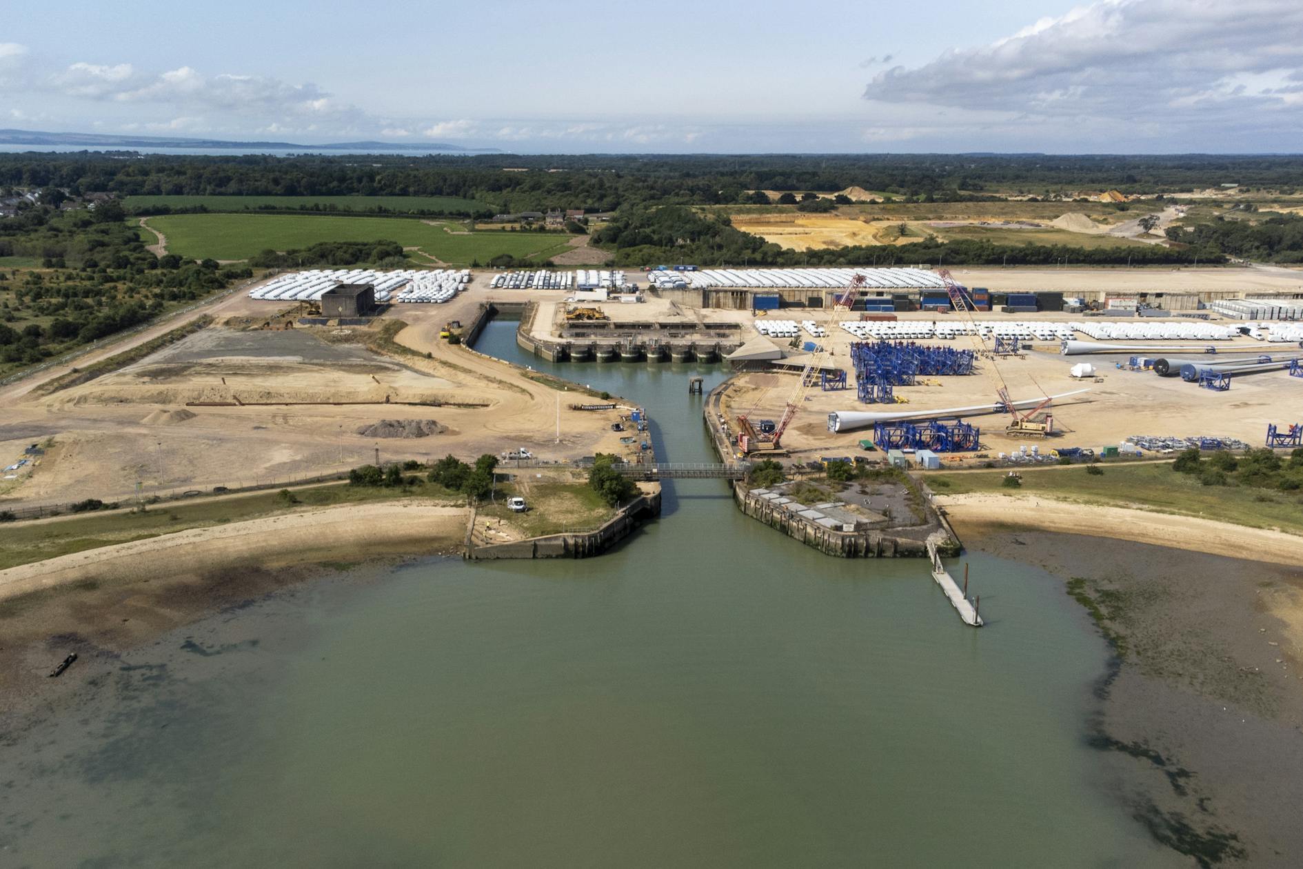 Wright Way, Fawley à louer Photo principale- Image 1 de 5