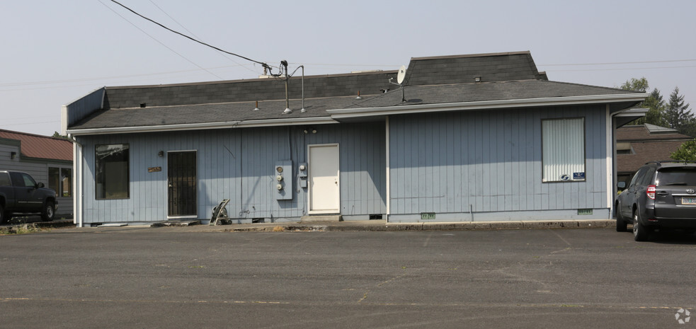 1080 N 1st St, Stayton, OR for lease - Building Photo - Image 2 of 4