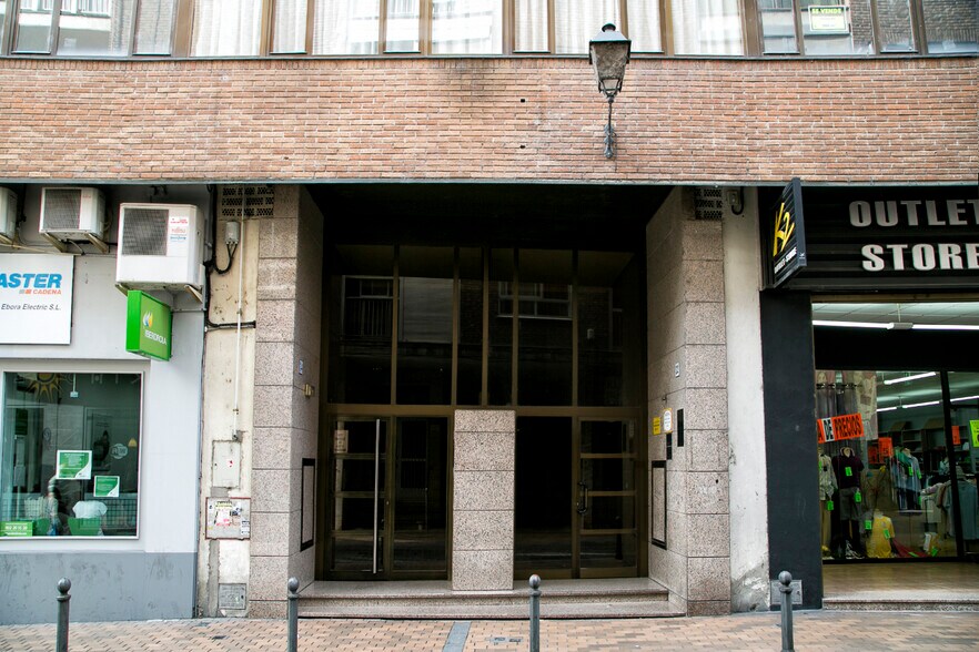 Calle del Sol, 32, Talavera de la Reina, Toledo à vendre - Photo du bâtiment - Image 2 de 13