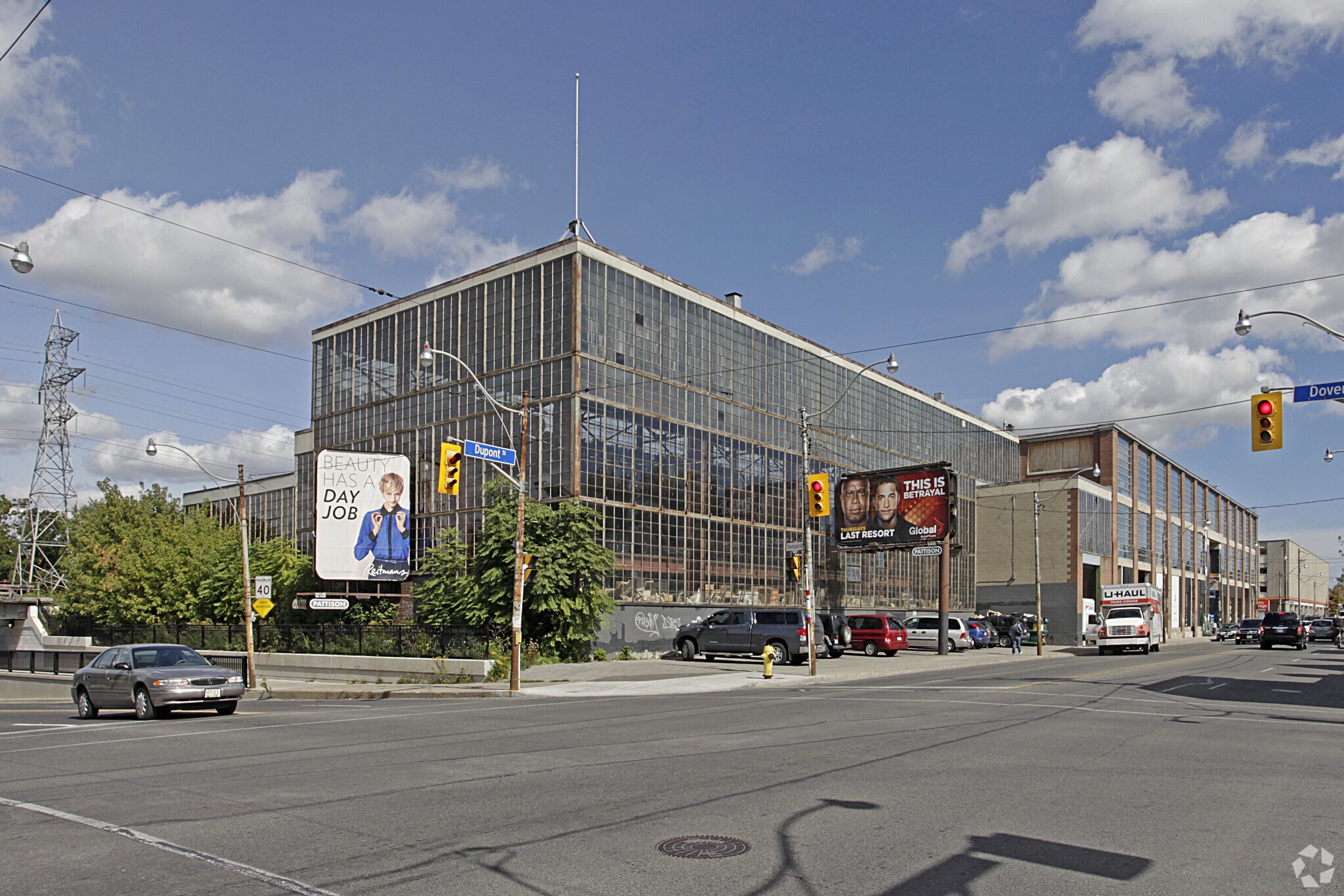 950 Dupont St, Toronto, ON for lease Primary Photo- Image 1 of 4