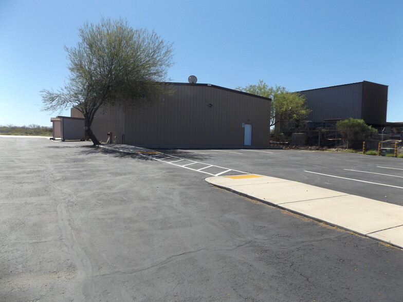 8233 S Camino De Cafe, Tucson, AZ for lease - Building Photo - Image 1 of 21