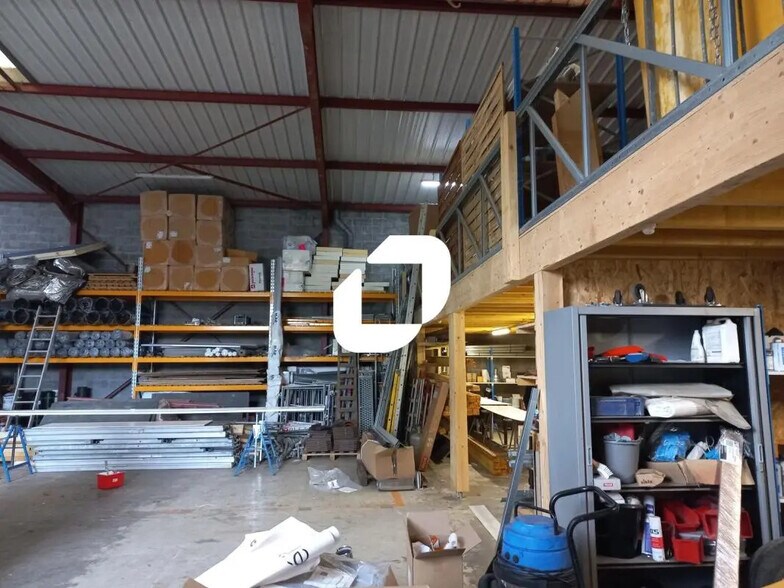 Bureau dans Mons-en-Baroeul à louer - Photo intérieure - Image 1 de 7