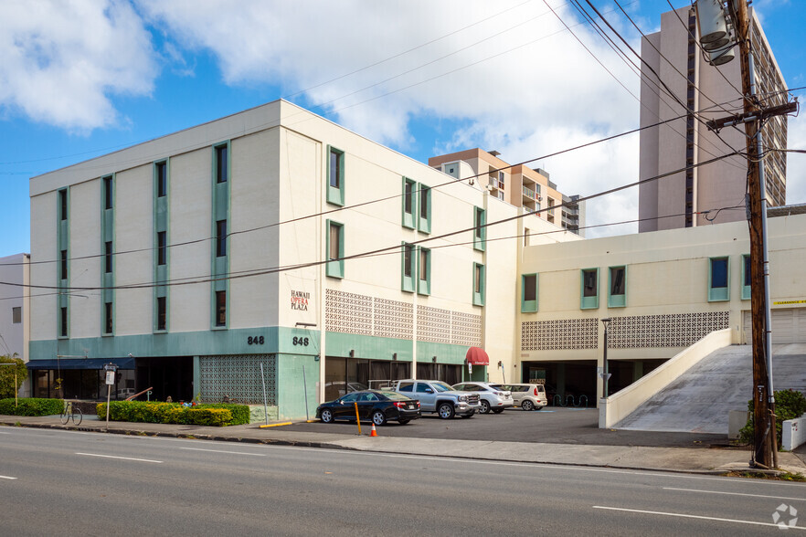 848 S Beretania St, Honolulu, HI à louer - Photo principale - Image 1 de 7