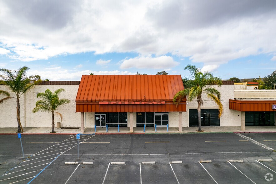 5222-5270 Newpark Plz, Newark, CA for sale - Building Photo - Image 3 of 4