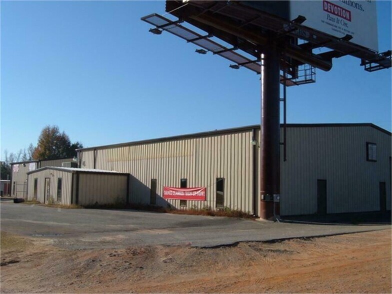 128 GA-520, Cusseta, GA for lease - Primary Photo - Image 1 of 12