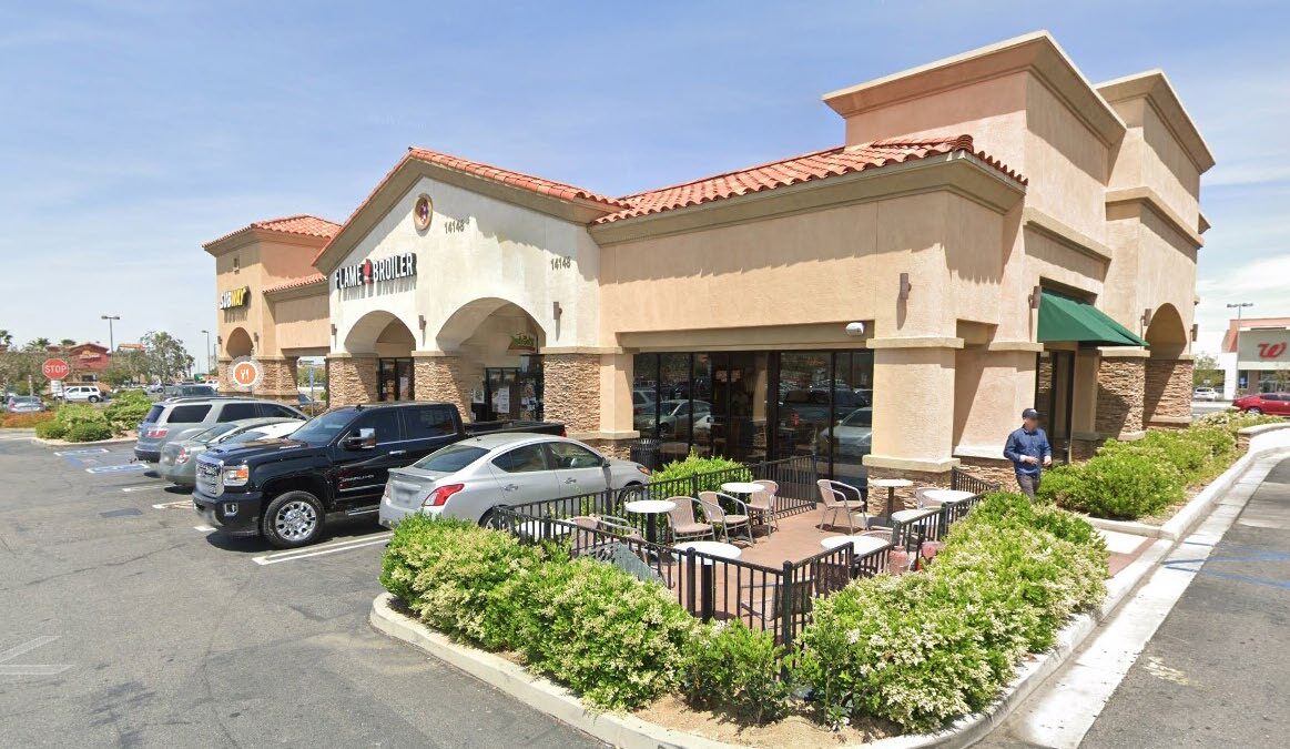 14136-14200 Hwy 395, Adelanto, CA à louer Photo du bâtiment- Image 1 de 6