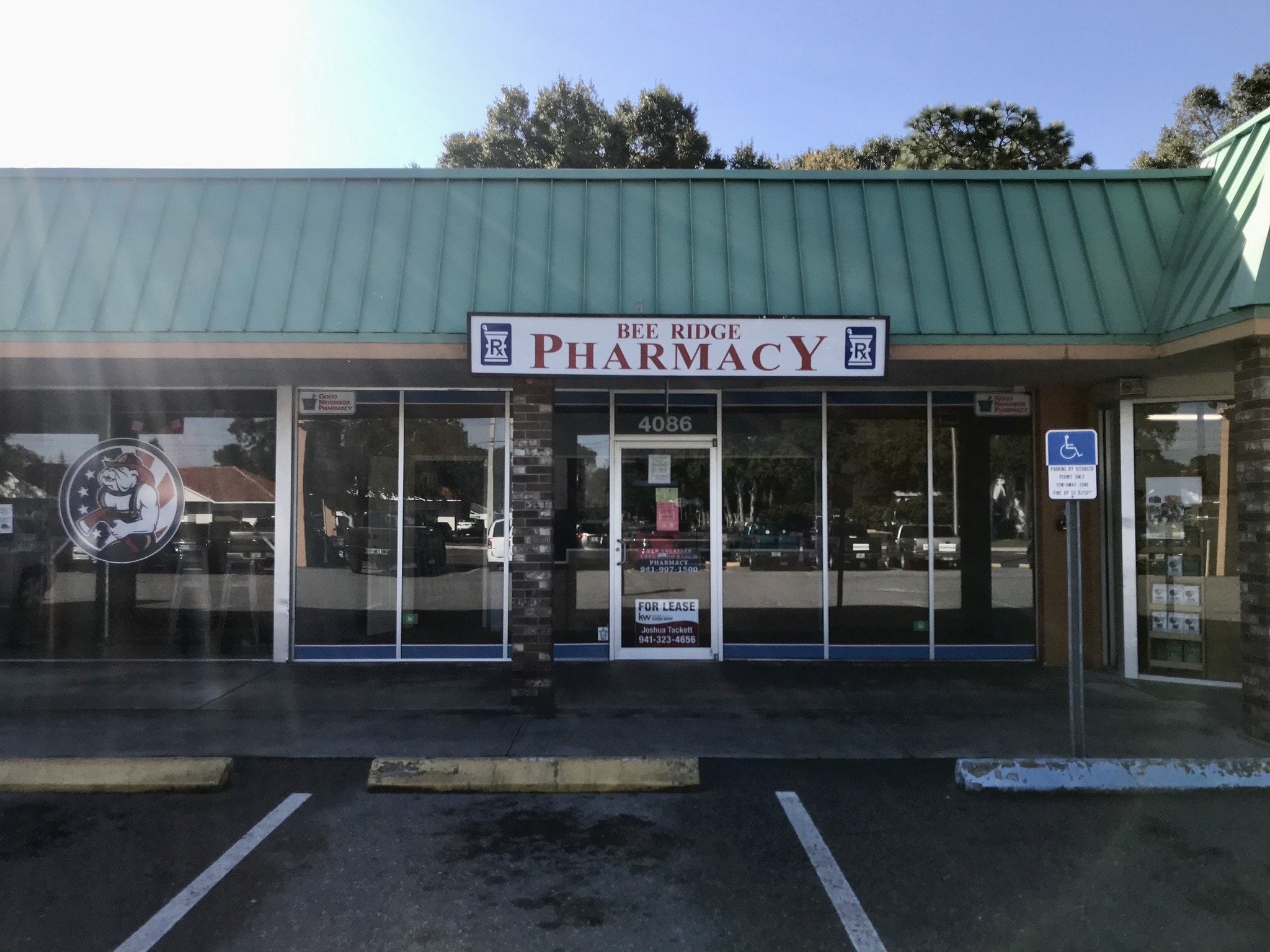 4100 Bee Ridge Rd, Sarasota, FL for lease Building Photo- Image 1 of 5