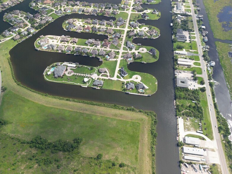 0 Oak Harbor Bl Oak Harbor Blvd, Slidell, LA à vendre - Photo du bâtiment - Image 3 de 21