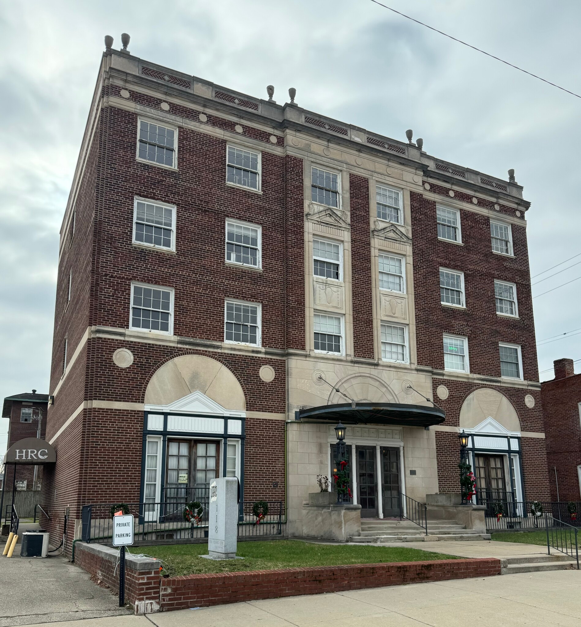 118 E Court St, Paris, IL for sale Building Photo- Image 1 of 33