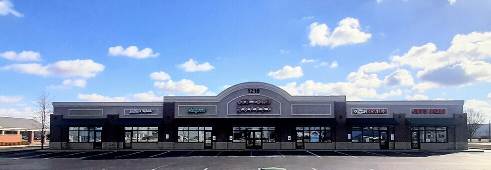 1111-1216 N Main St, Bowling Green, OH for lease - Building Photo - Image 3 of 5