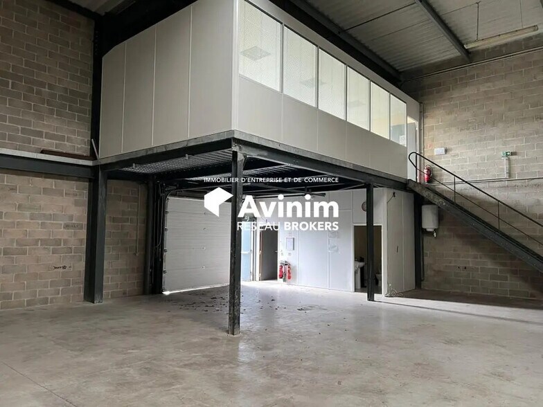 Industriel dans Meaux à vendre - Photo du bâtiment - Image 3 de 13