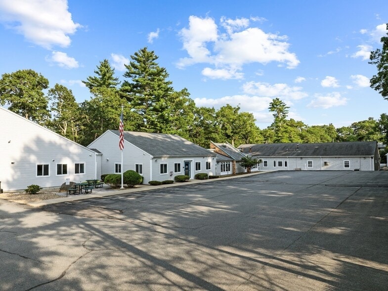 513 Mill St, Marion, MA for sale - Building Photo - Image 3 of 41