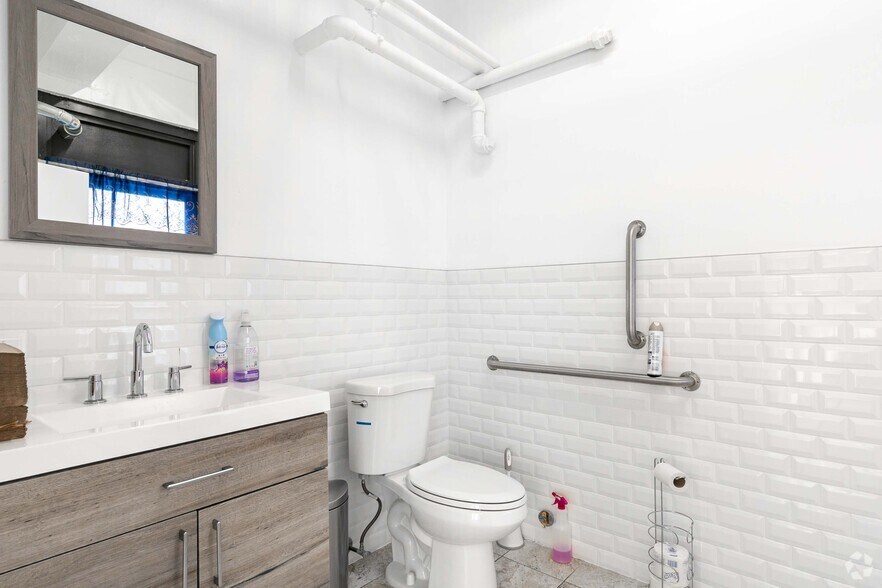 47-09 30th St, Long Island City, NY à louer - Photo intérieure - Image 3 de 21