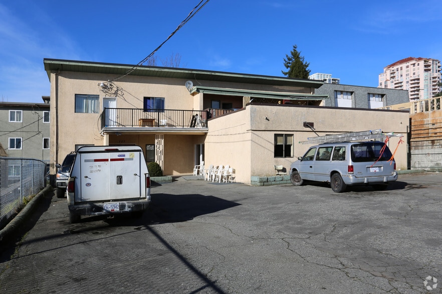 727 Fourth Ave, New Westminster, BC for sale - Building Photo - Image 3 of 3