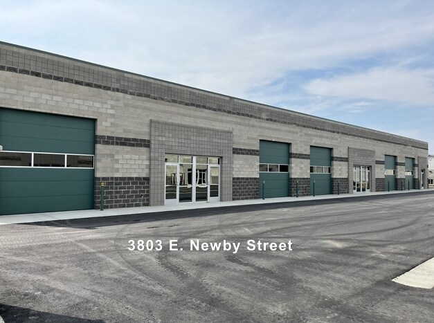 3803 E Newby St, Nampa, ID à vendre - Photo principale - Image 1 de 7