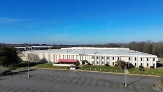Plus de détails pour 111 Badger Ln, Statesville, NC - Industriel à louer