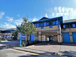 Plus de détails pour 1-7 Ryan Dr, Brentford - Bureau, Industriel à louer