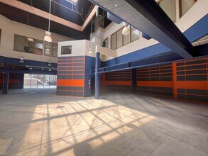 4475 Mission Blvd, San Diego, CA for lease Interior Photo- Image 2 of 17