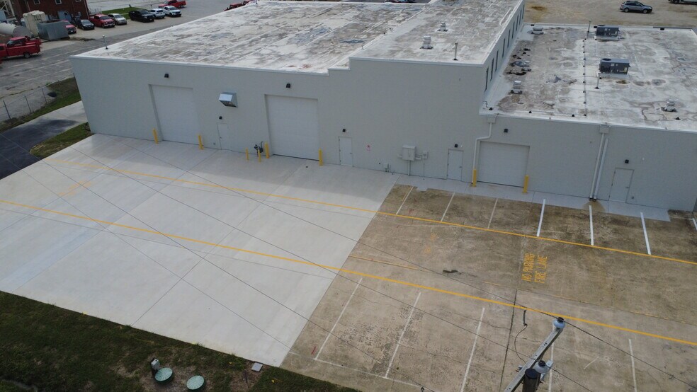 1828 S Military Hwy, Chesapeake, VA à louer - Photo du bâtiment - Image 3 de 6