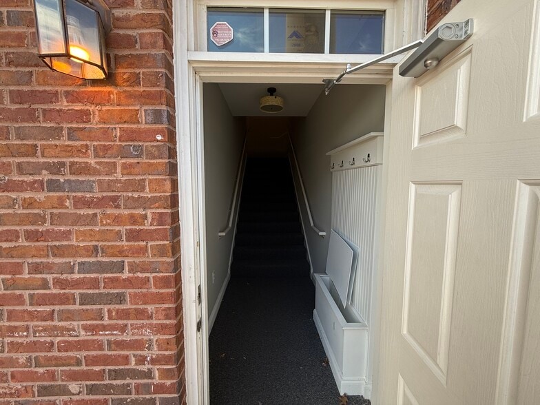 3105 Creekside Village Dr, Kennesaw, GA for sale - Building Photo - Image 2 of 20