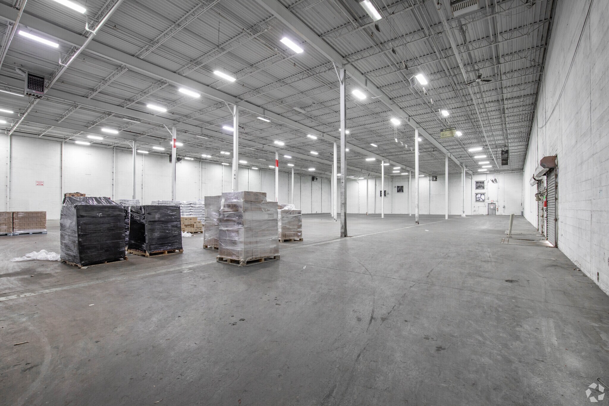 110 Emjay Blvd, Brentwood, NY for lease Interior Photo- Image 1 of 3