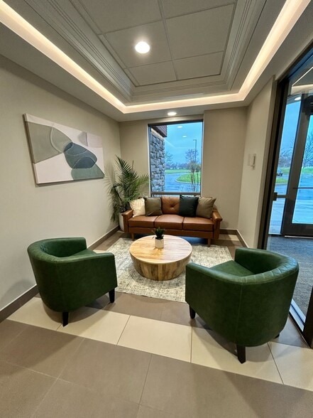 5775 Perimeter Dr, Dublin, OH à louer - Photo intérieure - Image 2 de 28