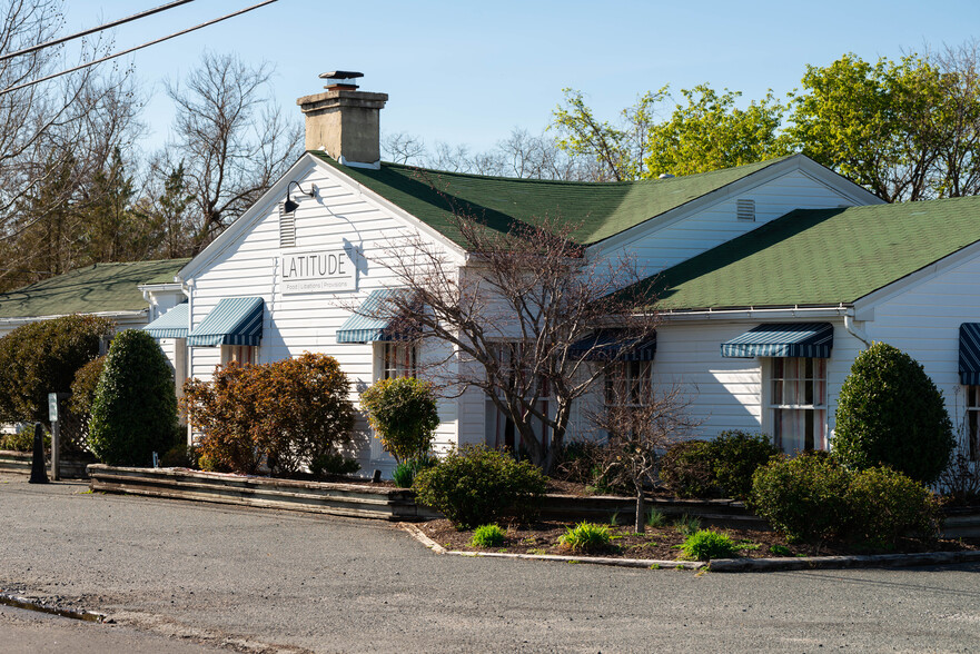 26342 Oxford Rd, Oxford, MD à vendre - Photo du bâtiment - Image 1 de 1