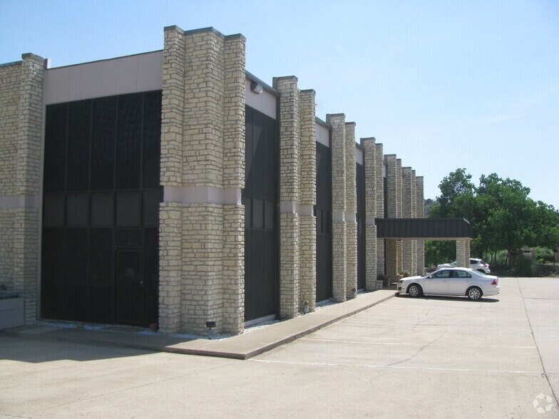 6400 W FM 2147, Horseshoe Bay, TX à vendre - Photo du bâtiment - Image 3 de 7