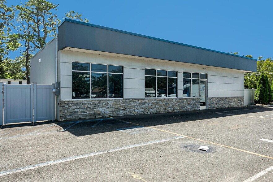 431 Mantoloking Rd, Brick, NJ à vendre - Photo du bâtiment - Image 2 de 31