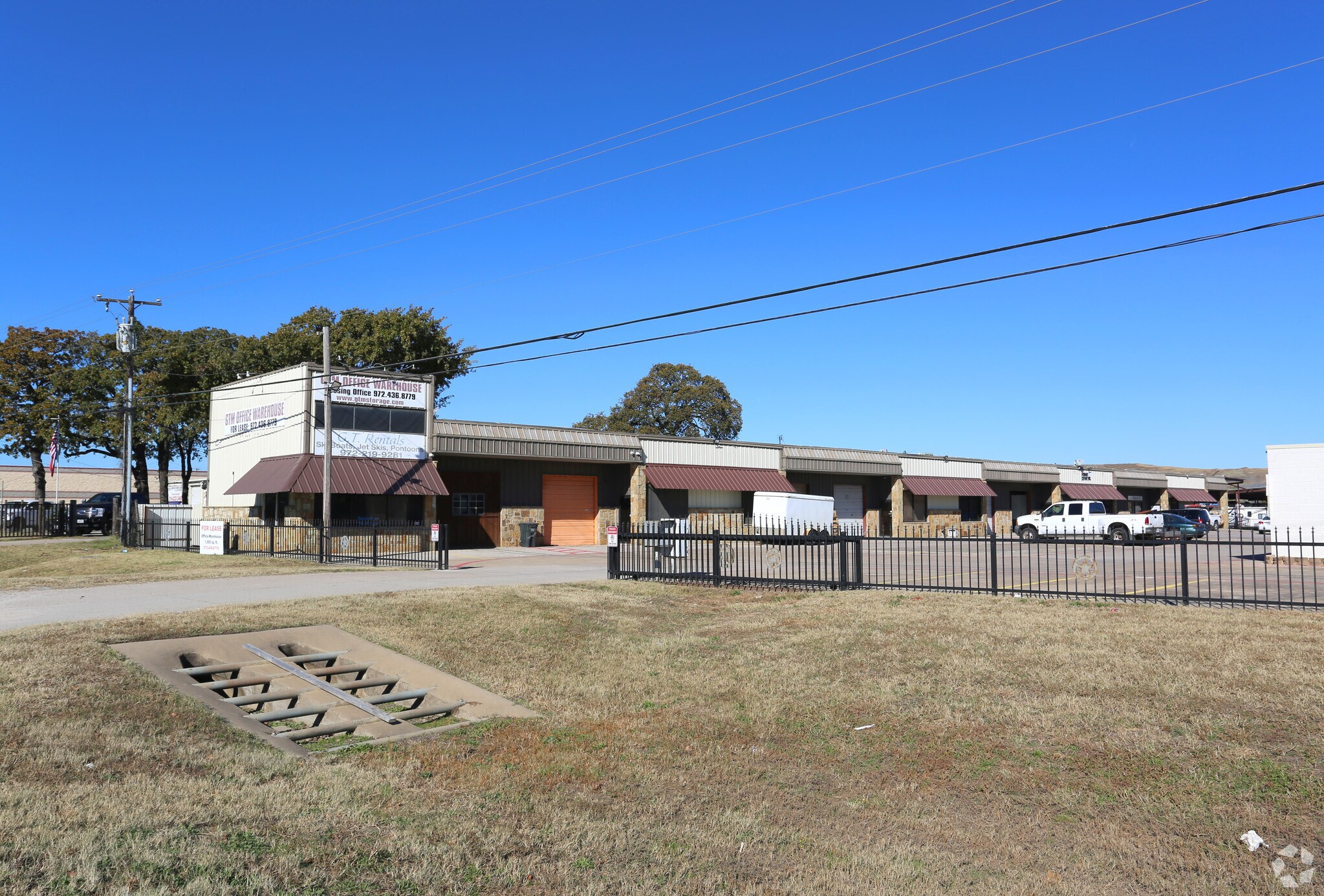 1047 E Highway 121, Lewisville, TX for lease Primary Photo- Image 1 of 12