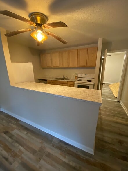 507-513 E Washington Ave, Osceola, AR for sale - Interior Photo - Image 3 of 3