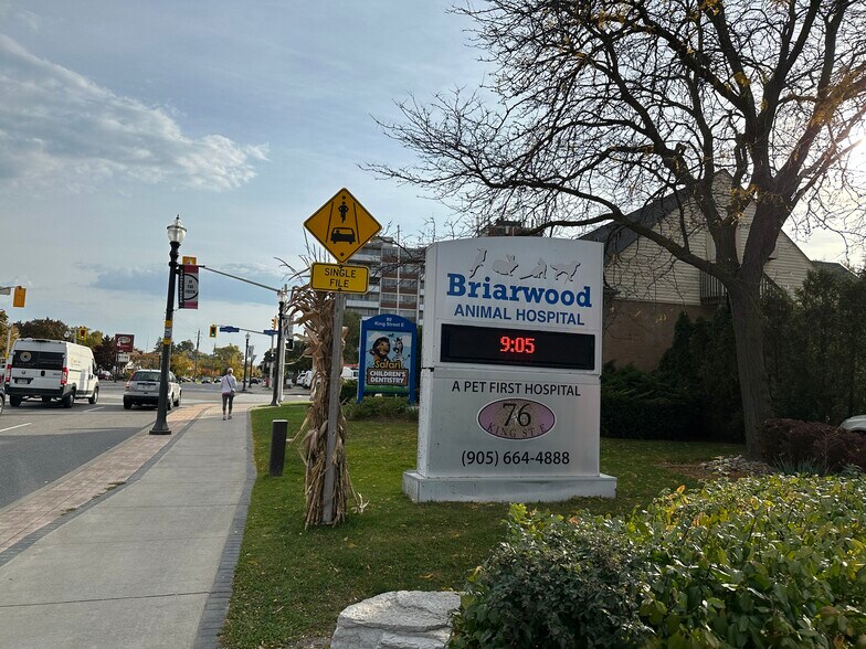 70 King St E, Hamilton, ON à louer - Photo du bâtiment - Image 3 de 34