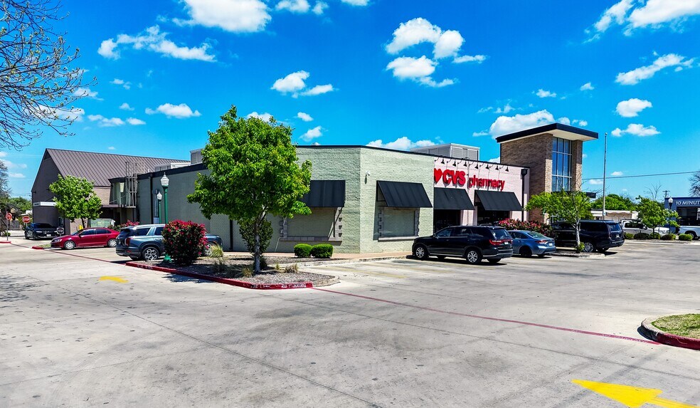 1102 S Austin Ave, Georgetown, TX à vendre - Photo du bâtiment - Image 2 de 7