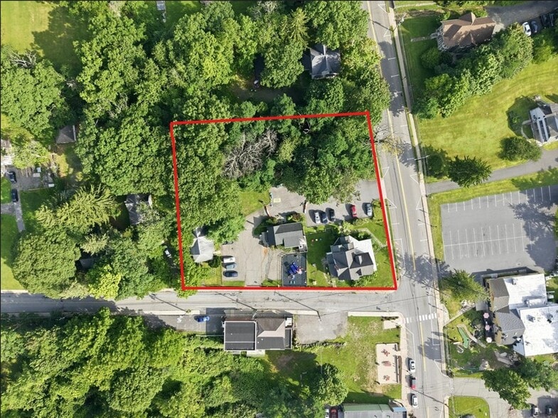 1398 Pocono Blvd, Mount Pocono, PA for sale - Building Photo - Image 2 of 10
