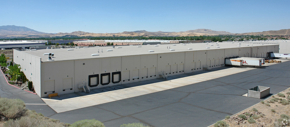 650 Vista Blvd, Sparks, NV for lease - Building Photo - Image 3 of 8