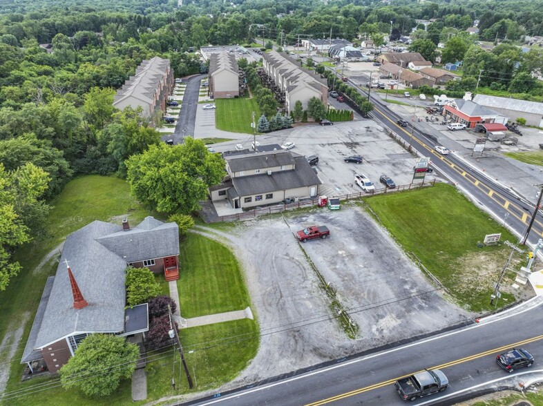 100 Center Grange Rd, Aliquippa, PA à vendre - Photo principale - Image 1 de 1