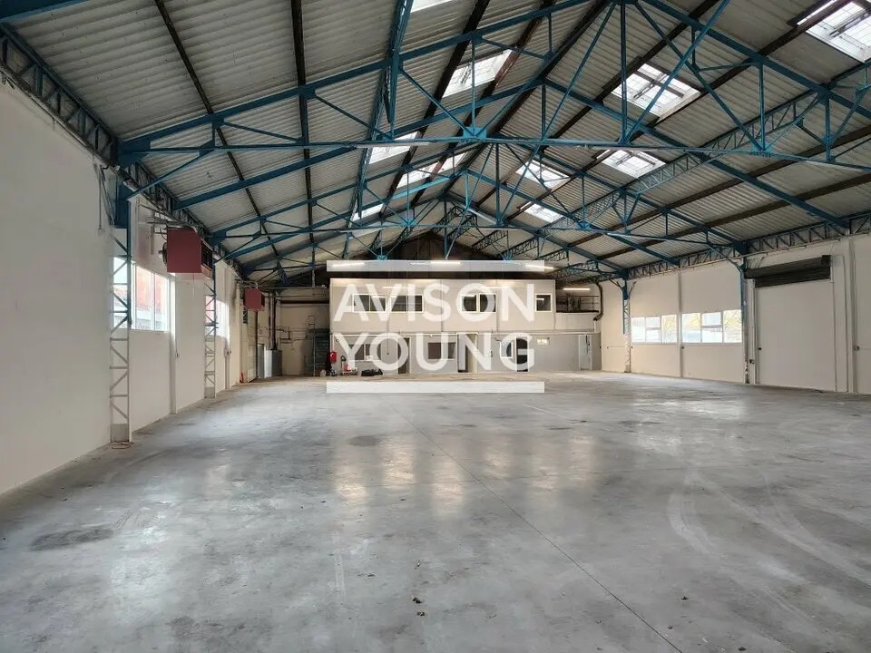 Flex in Noisy-le-Sec for lease Building Photo- Image 1 of 6