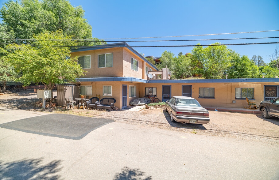 10 Via Maria Theresia, Manitou Springs, CO for sale - Building Photo - Image 2 of 13