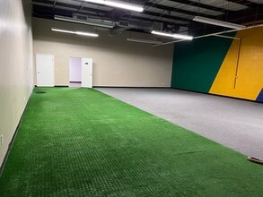 4447 Thousand Oaks, San Antonio, TX for sale Interior Photo- Image 1 of 8