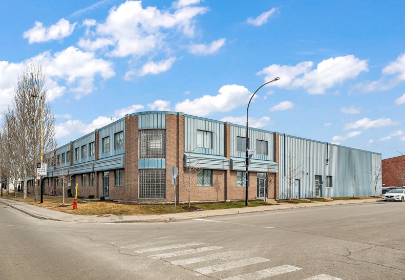 5190 Rue Saint-Patrick, Montréal, QC for lease Building Photo- Image 1 of 2