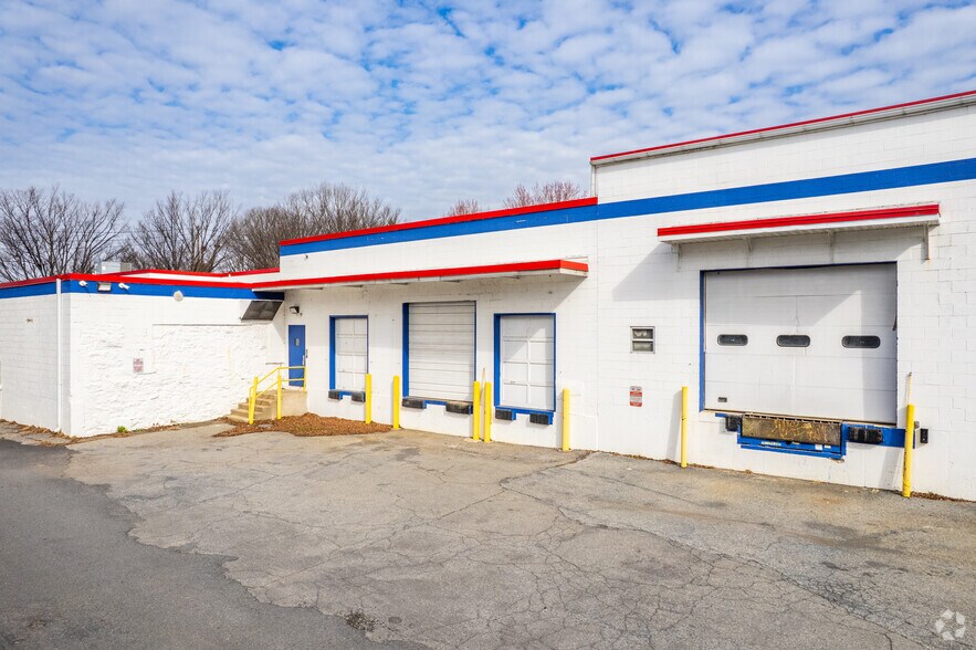 826 Monocacy St, Bethlehem, PA à louer - Photo du bâtiment - Image 2 de 10