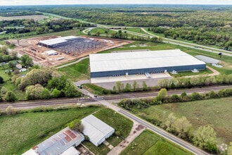 211 Watkins Rd, Battle Creek, MI - AERIAL  map view